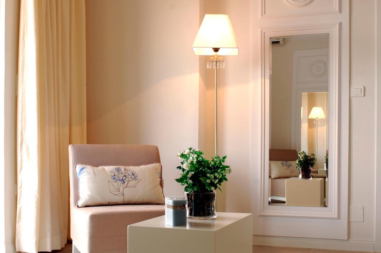 Pleiades Luxurious * Agios Nikolaos (Crete)