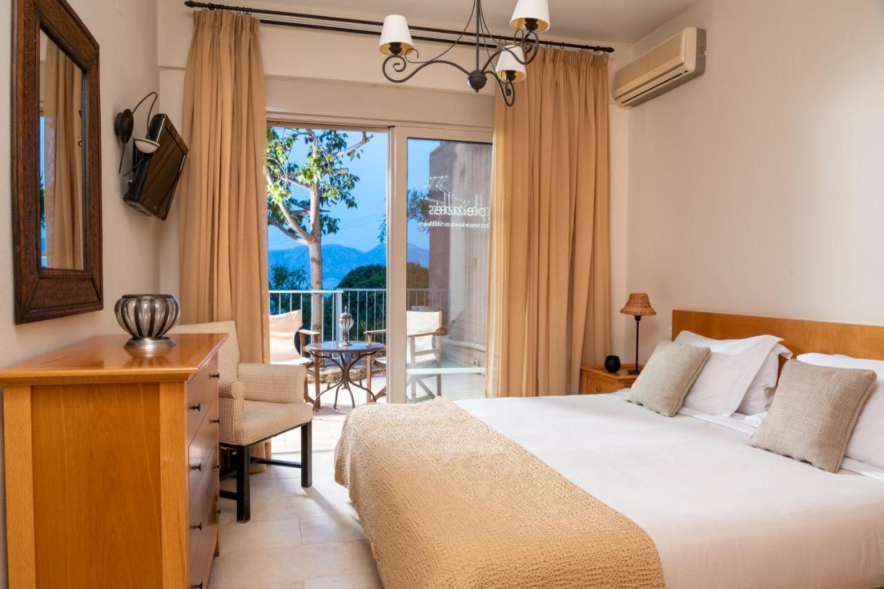 Pleiades Luxurious * Agios Nikolaos (Crete)